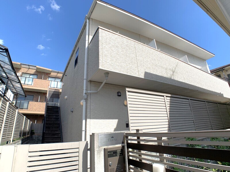 ティアラ梶ヶ谷弐番館の物件外観写真