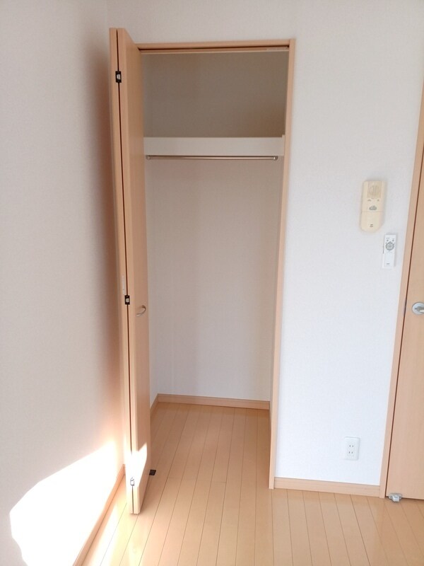 ティアラ梶ヶ谷弐番館の物件内観写真