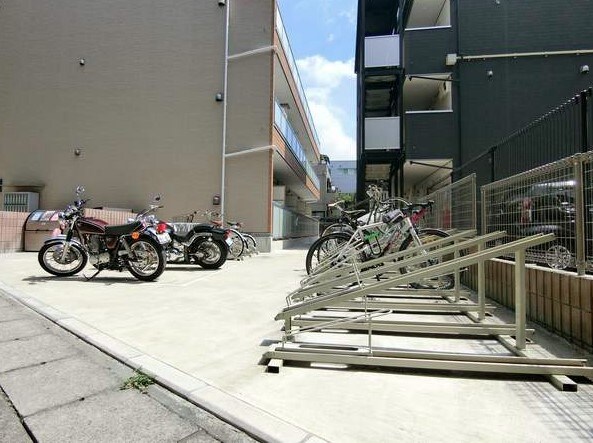 リブリ・武蔵新城の物件内観写真