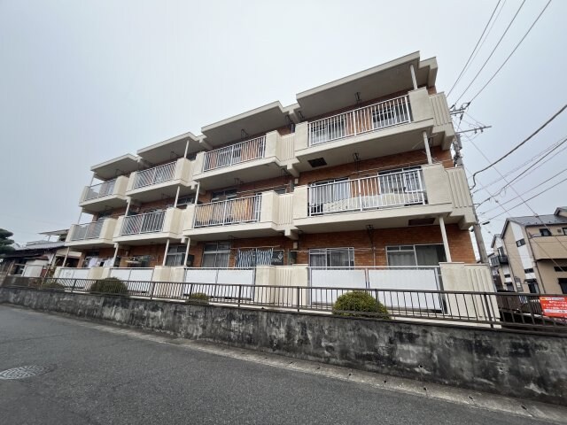 城所マンションの物件外観写真