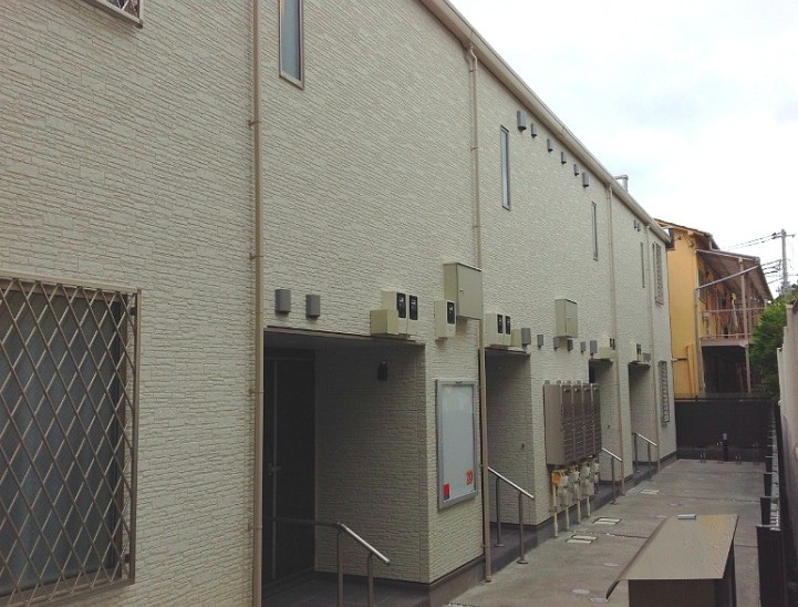 クレイノファウンデーション美好の物件外観写真