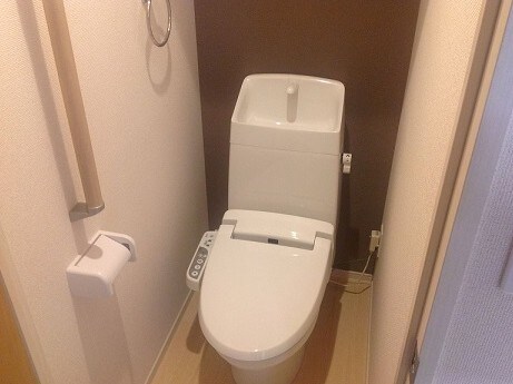 クレイノファウンデーション美好の物件内観写真