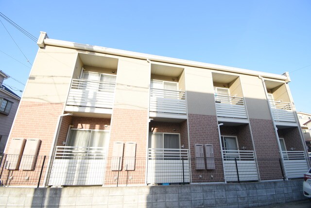 レオネクストセレンディップ久末の物件外観写真