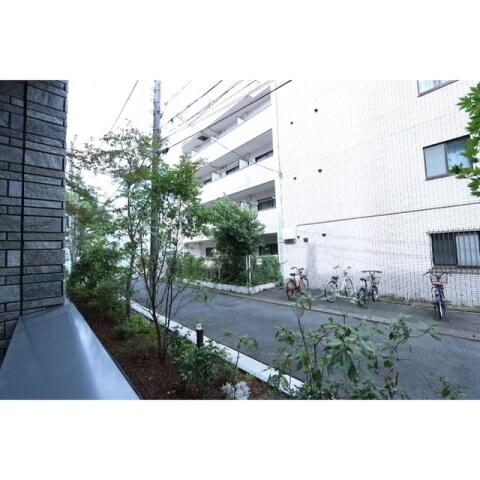 ロングウッドテラスの物件内観写真