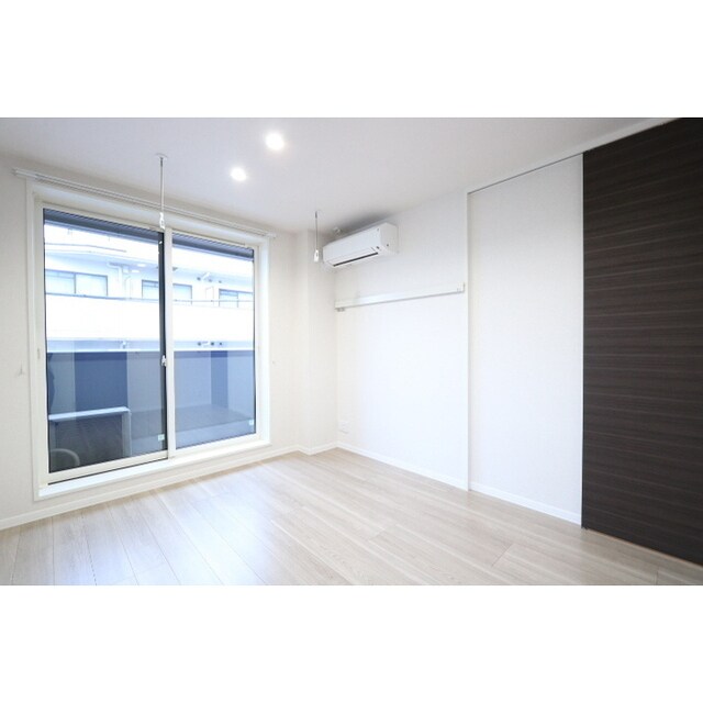 ロングウッドテラスの物件内観写真