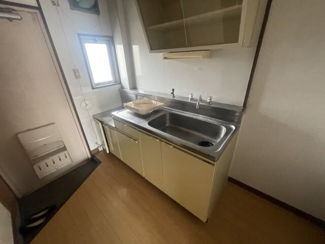 レジデンスニシイ　2号棟の物件内観写真