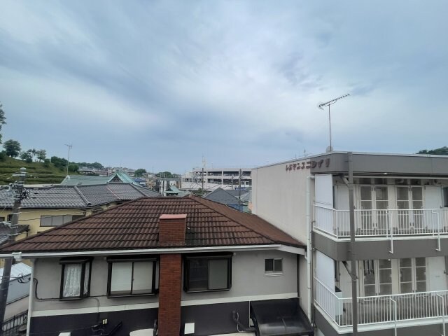 レジデンスニシイ　2号棟の物件内観写真