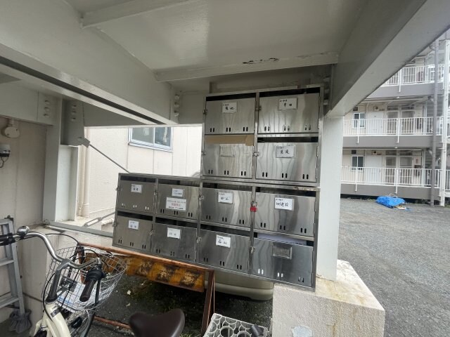 レジデンスニシイ　2号棟の物件内観写真