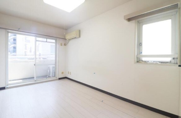 グリム武蔵新城の物件内観写真