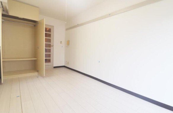グリム武蔵新城の物件内観写真