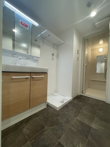 ルオーレ上北沢駅前の物件外観写真