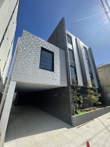 ルオーレ上北沢駅前の物件外観写真