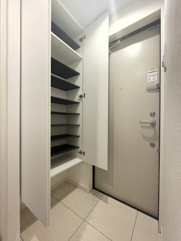 ルオーレ上北沢駅前の物件内観写真