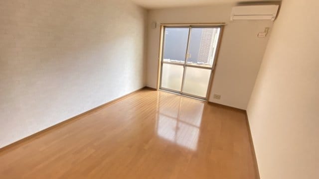 ディーフレア南本町の物件内観写真