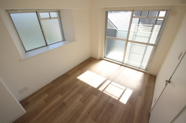 メインステージ弓木町の物件内観写真