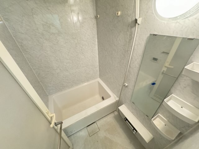 メゾンドバレーの物件内観写真