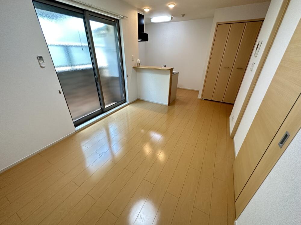 エレガント塚崎の物件内観写真