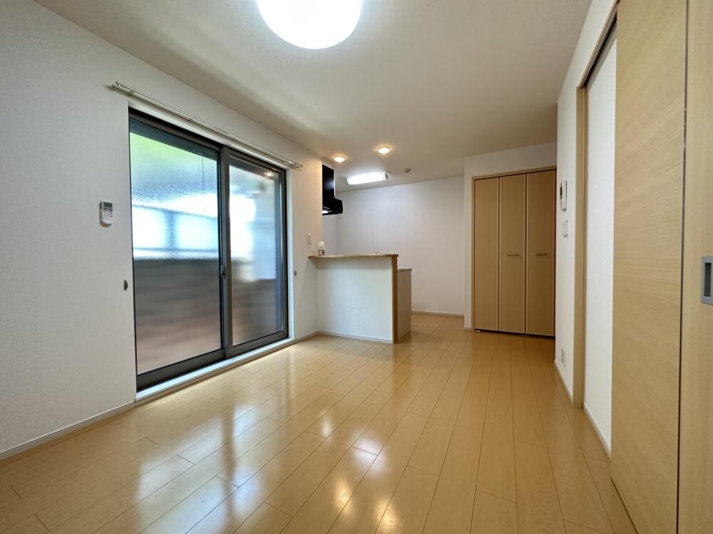 エレガント塚崎の物件内観写真