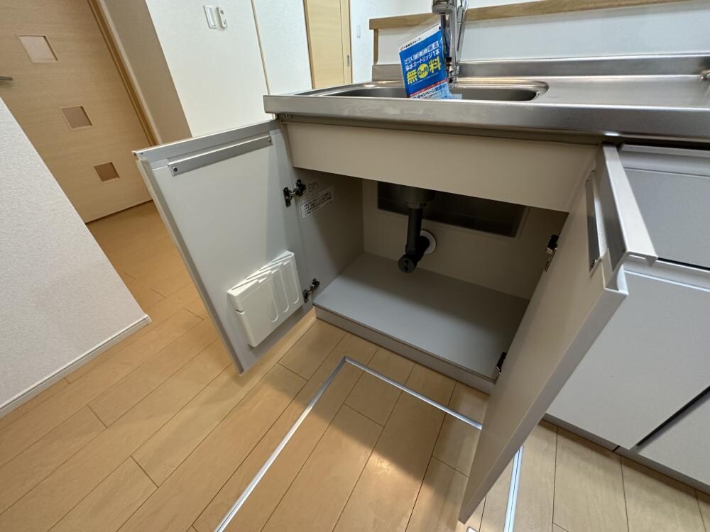 エレガント塚崎の物件内観写真