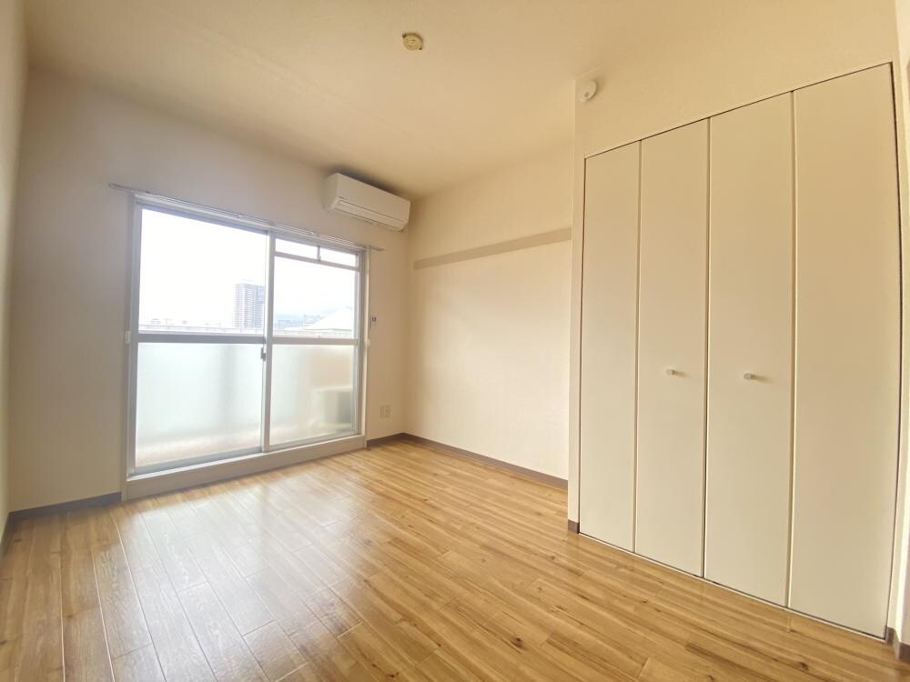 ユニテソリステ津門川の物件内観写真