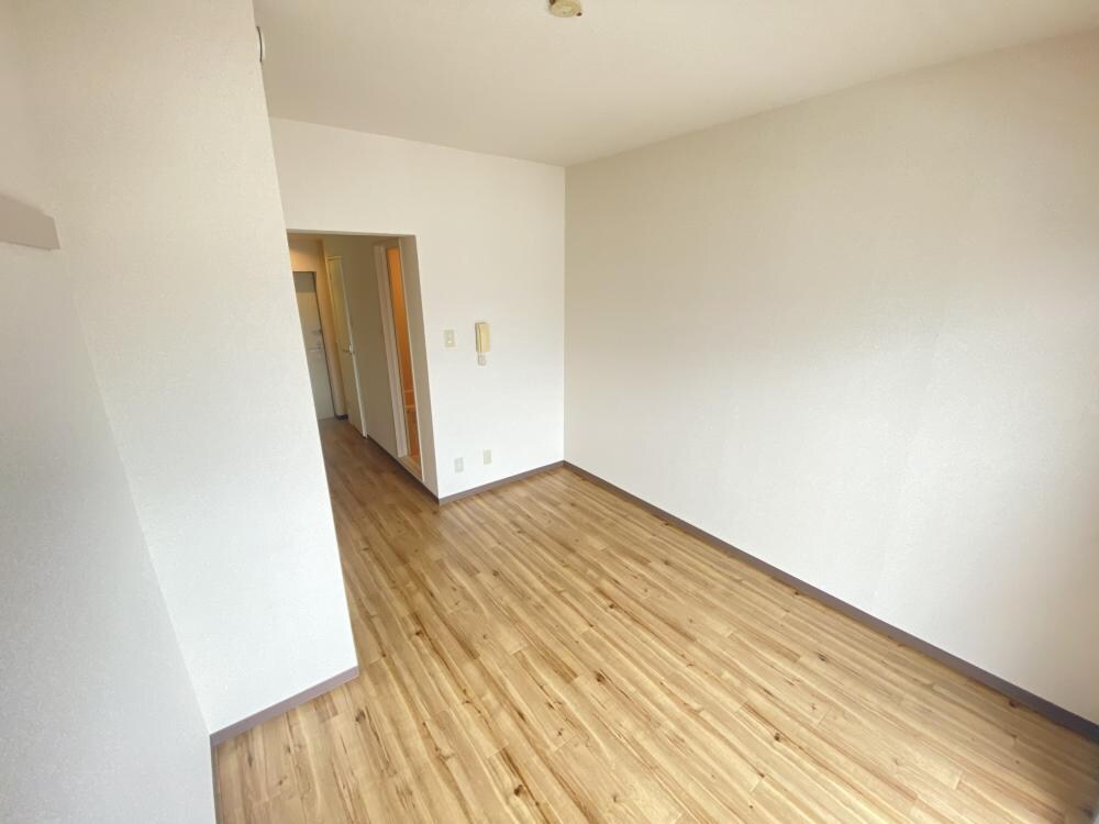 ユニテソリステ津門川の物件内観写真