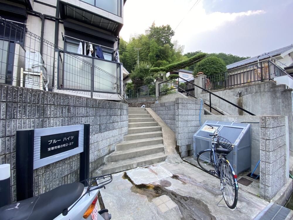 ブルーハイツの物件外観写真