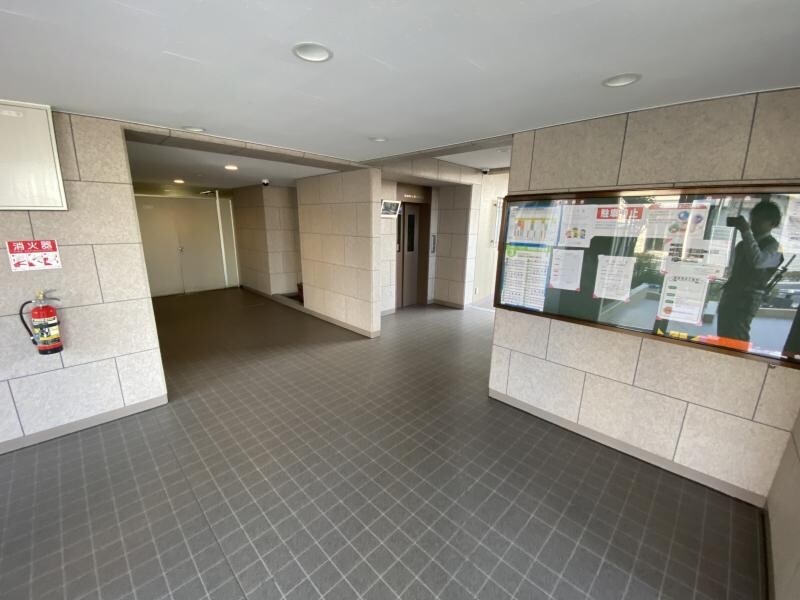 ネオ・デンクマール1号館の物件外観写真