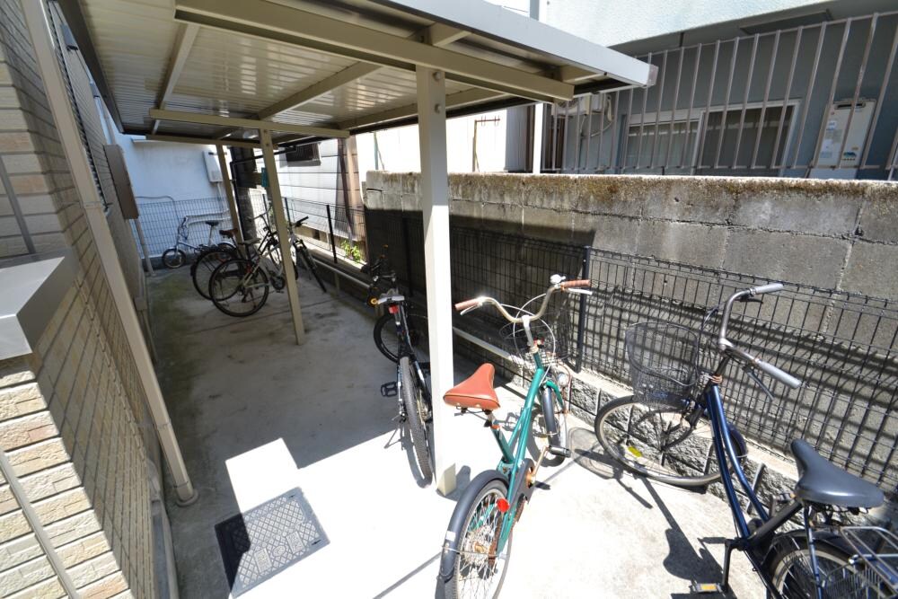 メゾントレビナの物件外観写真