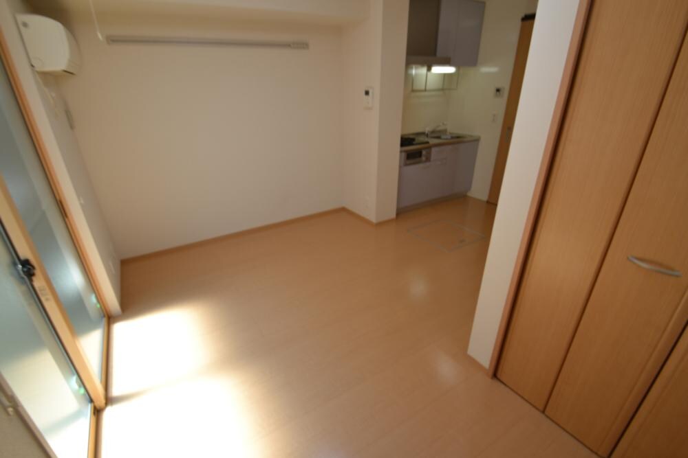 メゾントレビナの物件内観写真