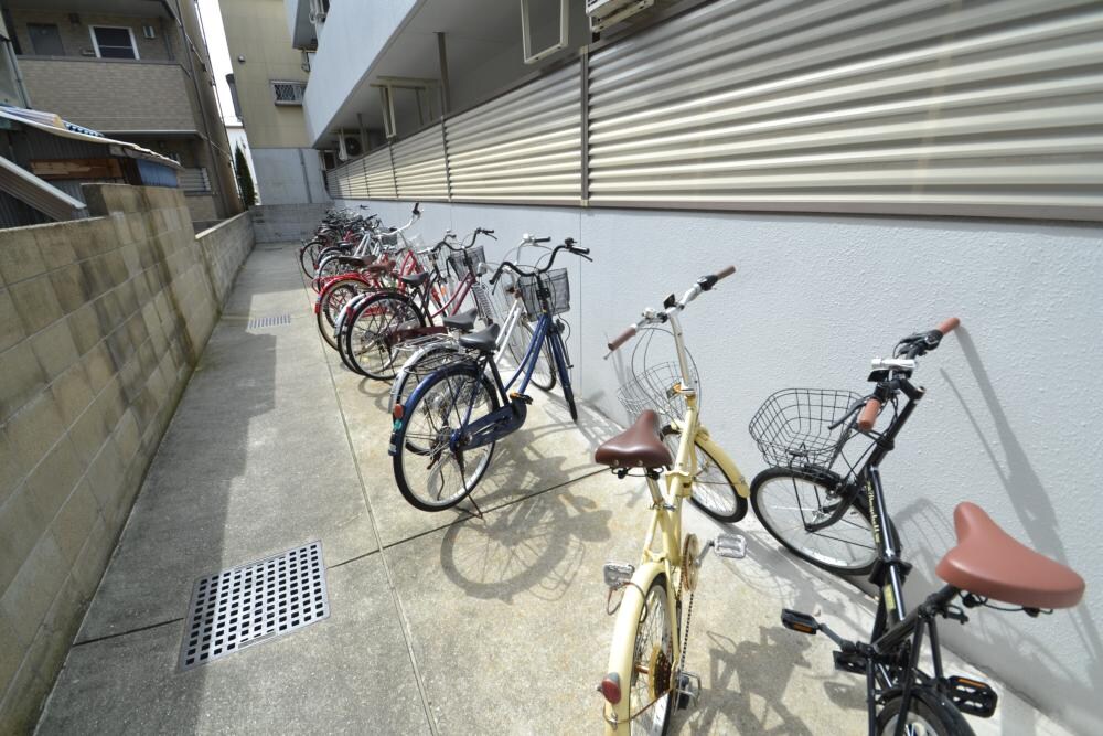 リーガルコート塚口の物件外観写真