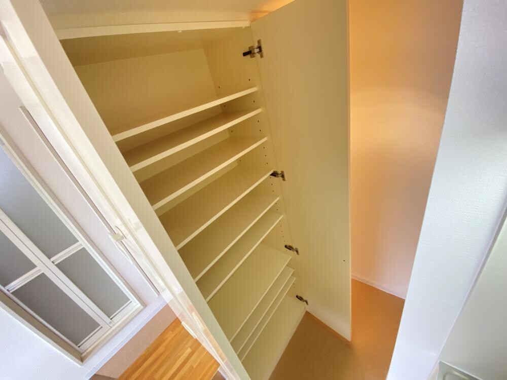 ペアコート仁川の物件内観写真