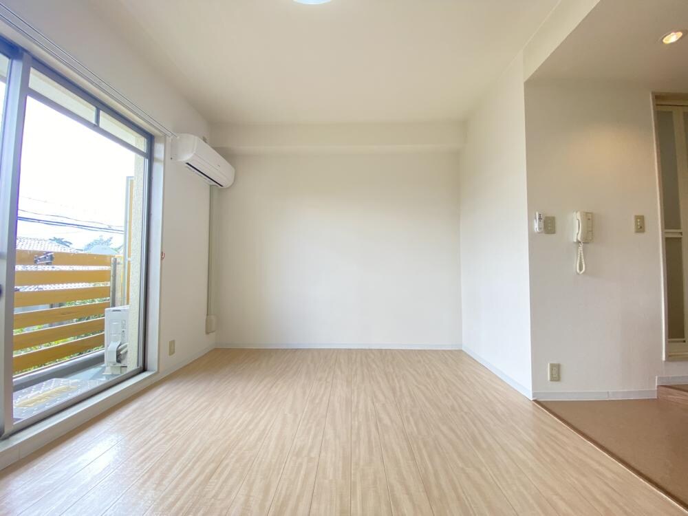 ペアコート仁川の物件内観写真
