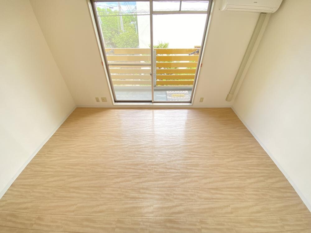 ペアコート仁川の物件内観写真