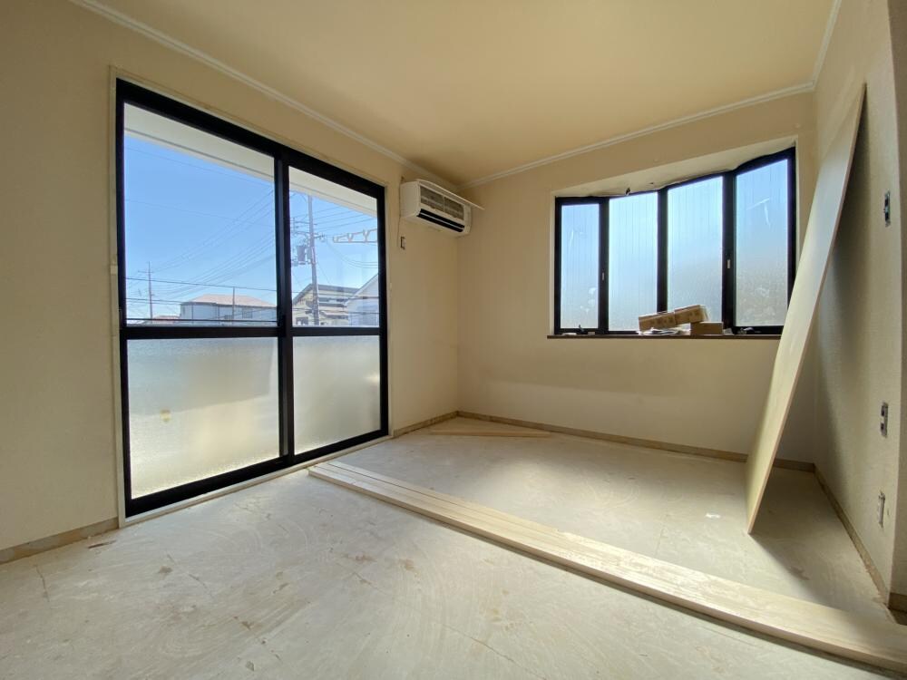 フラワーハイツ新伊丹の物件内観写真