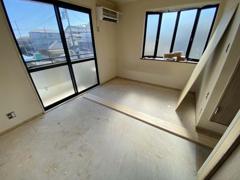 フラワーハイツ新伊丹の物件内観写真