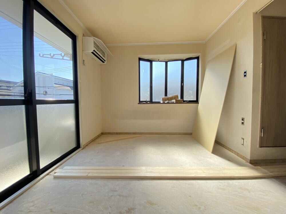 フラワーハイツ新伊丹の物件内観写真