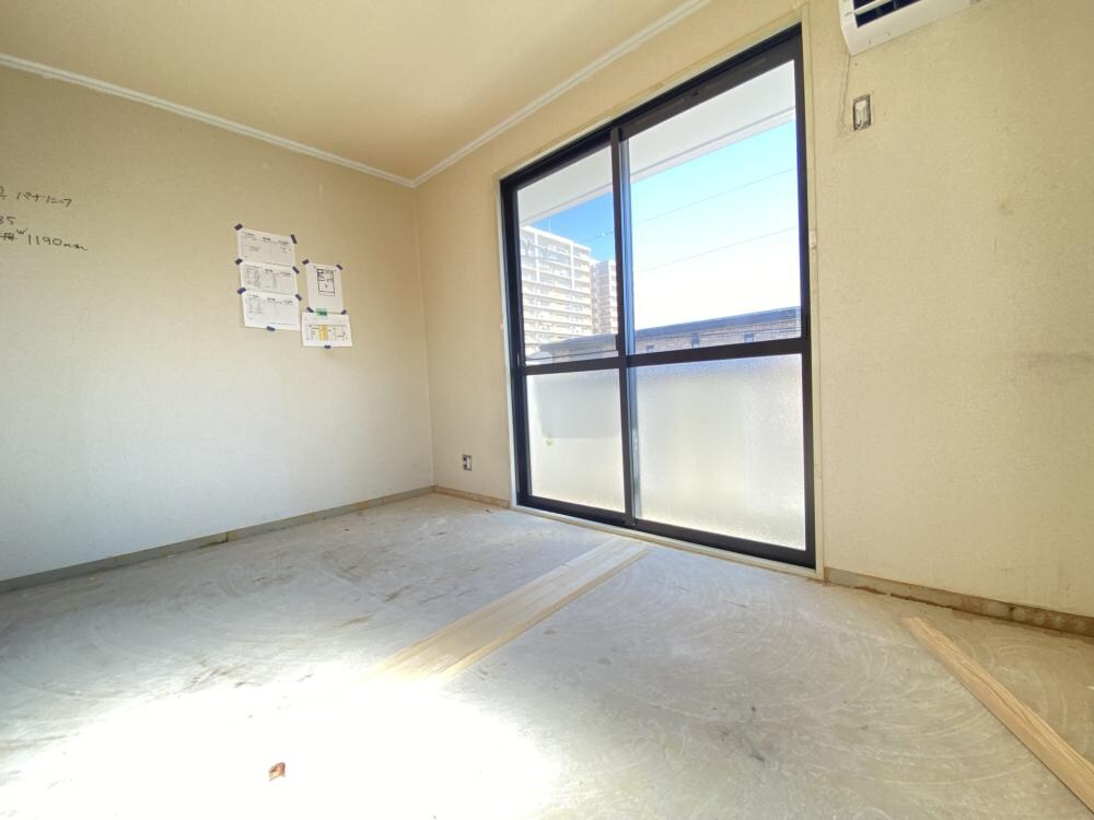 フラワーハイツ新伊丹の物件内観写真