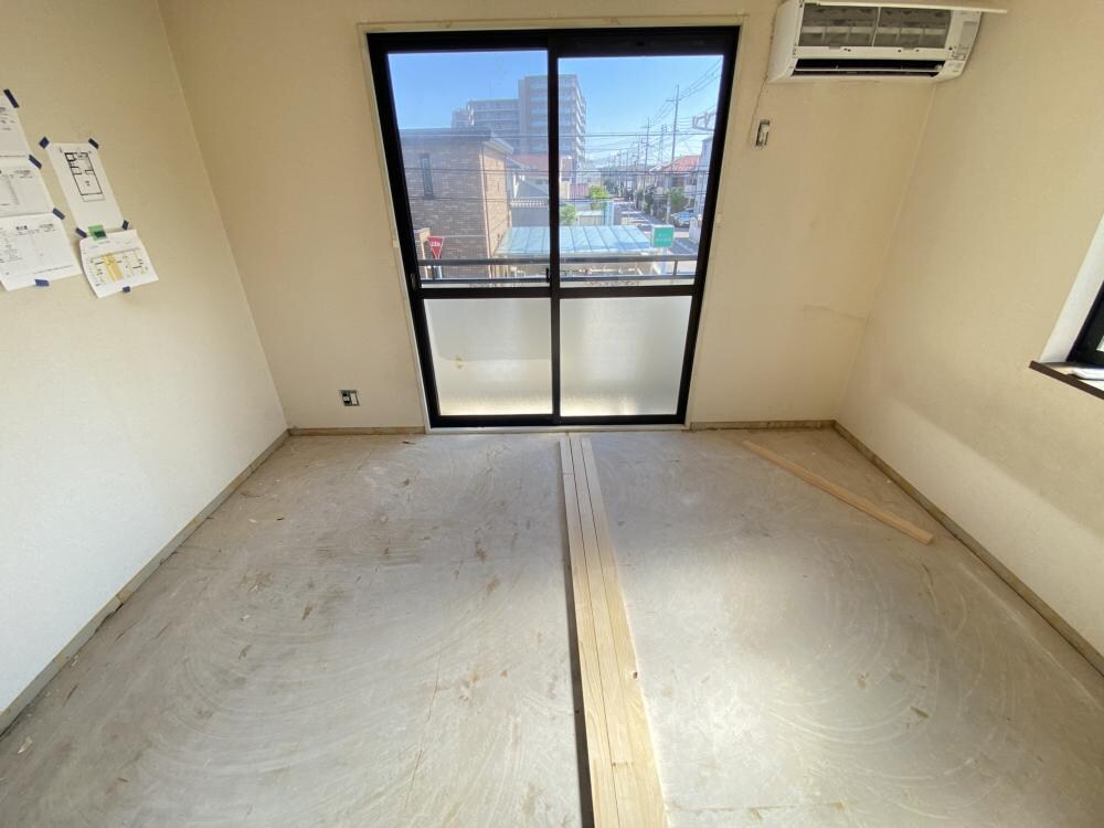 フラワーハイツ新伊丹の物件内観写真