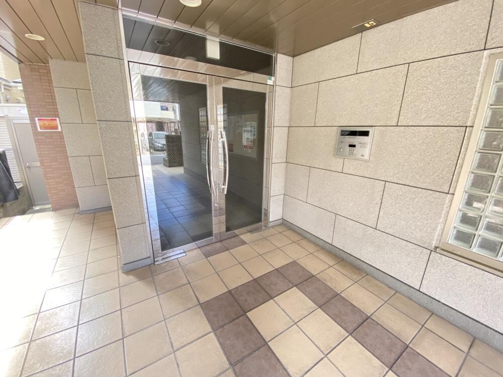 サン・ブルームの物件外観写真