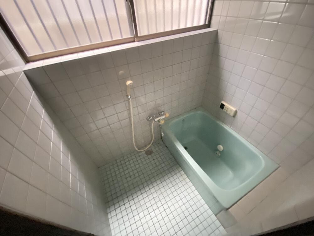 塚口本町1丁目貸家の物件内観写真