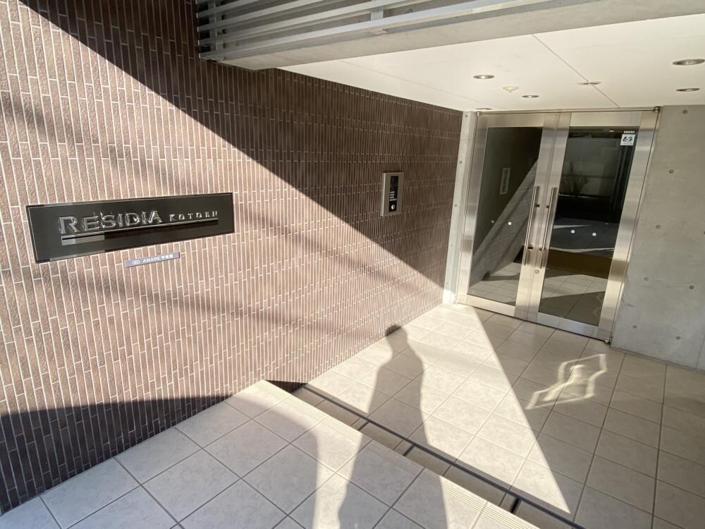 レジディア甲東園の物件外観写真