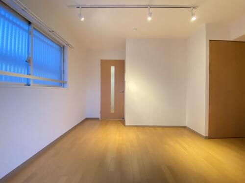 レジディア甲東園の物件内観写真