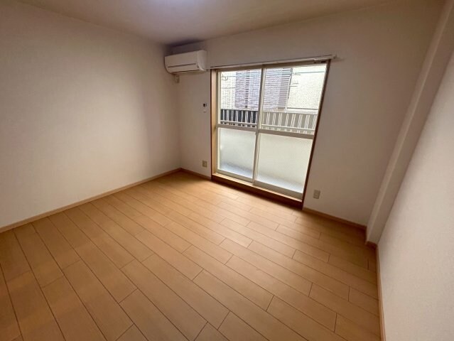 ロン・フルーヴ深江の物件内観写真