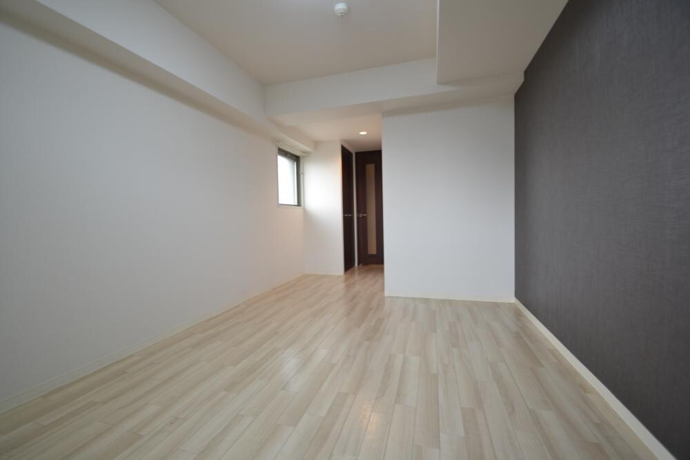 インベスト塚口S-FRONTの物件内観写真