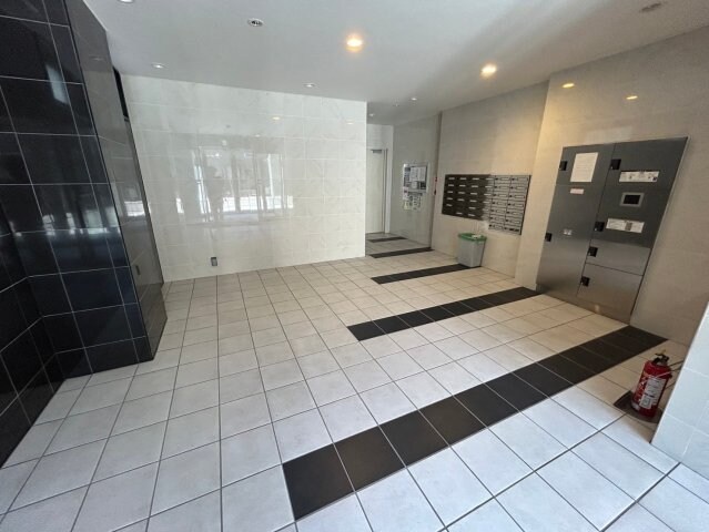 オズレジデンス尼崎の物件外観写真