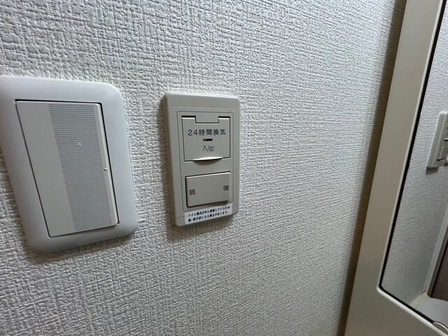 オズレジデンス尼崎の物件内観写真