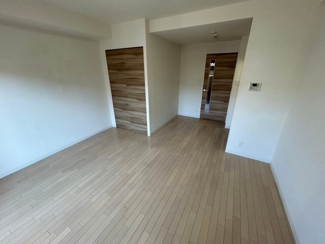 オズレジデンス尼崎の物件内観写真