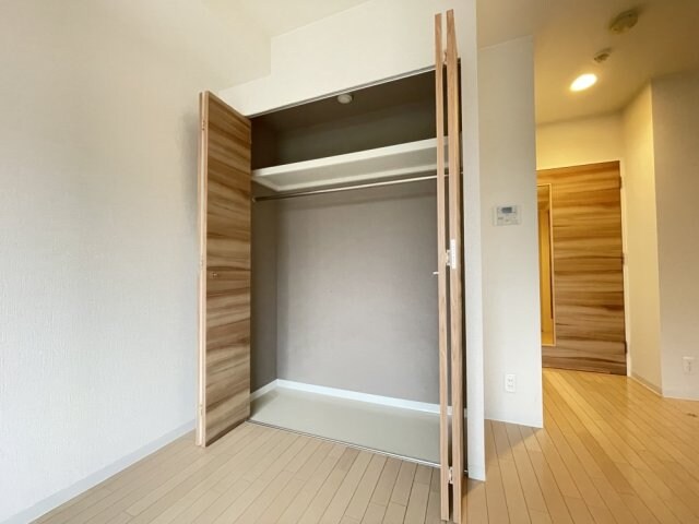 オズレジデンス尼崎の物件内観写真