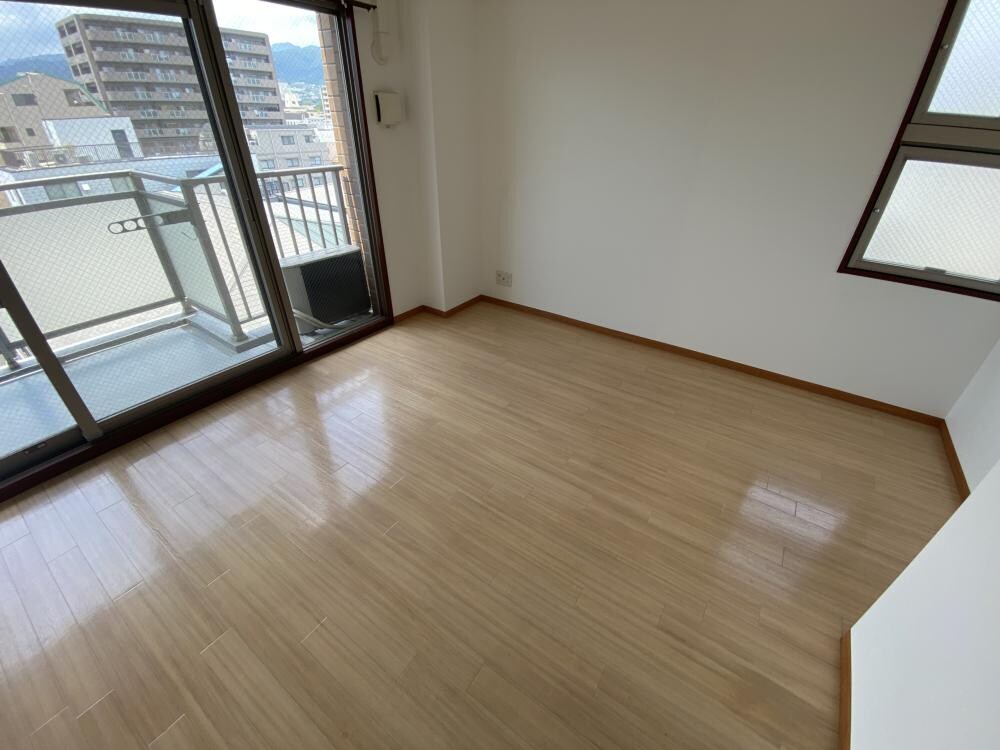 ベルエアー江上の物件内観写真