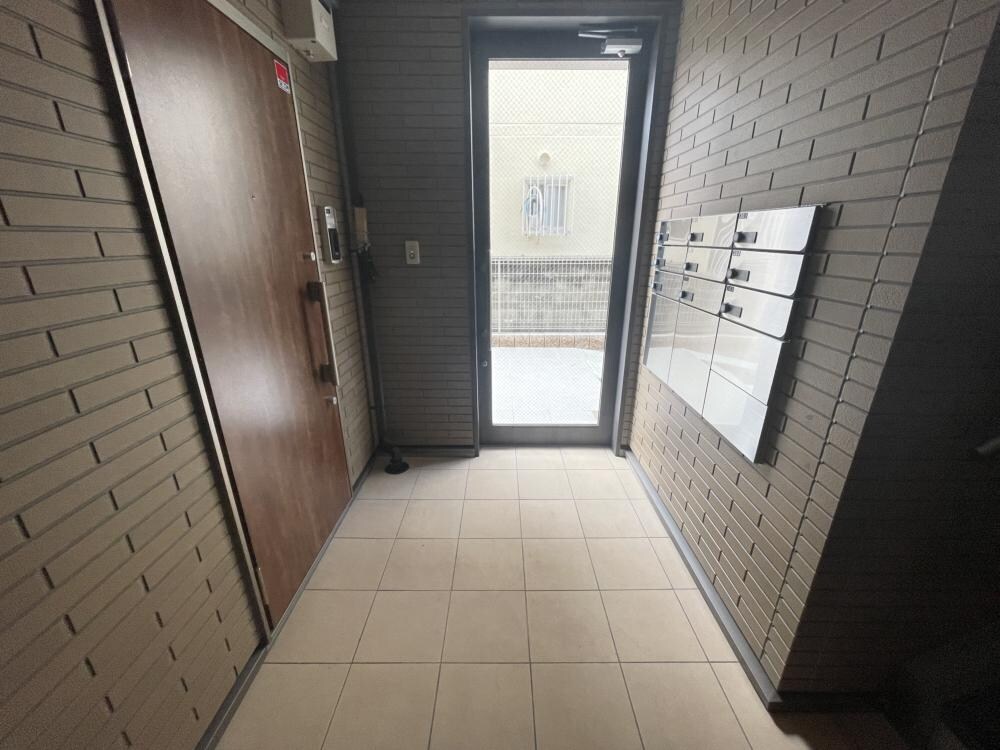 ハイツユベーレンの物件外観写真